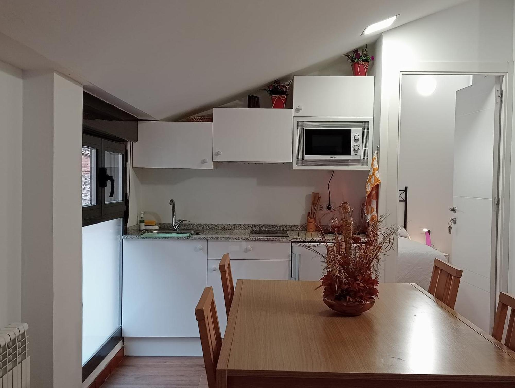 Apartamentos La Piedra En Pleno Centro Historico Con Dos Dormitorios Y Dos Banos Nájera Eksteriør billede
