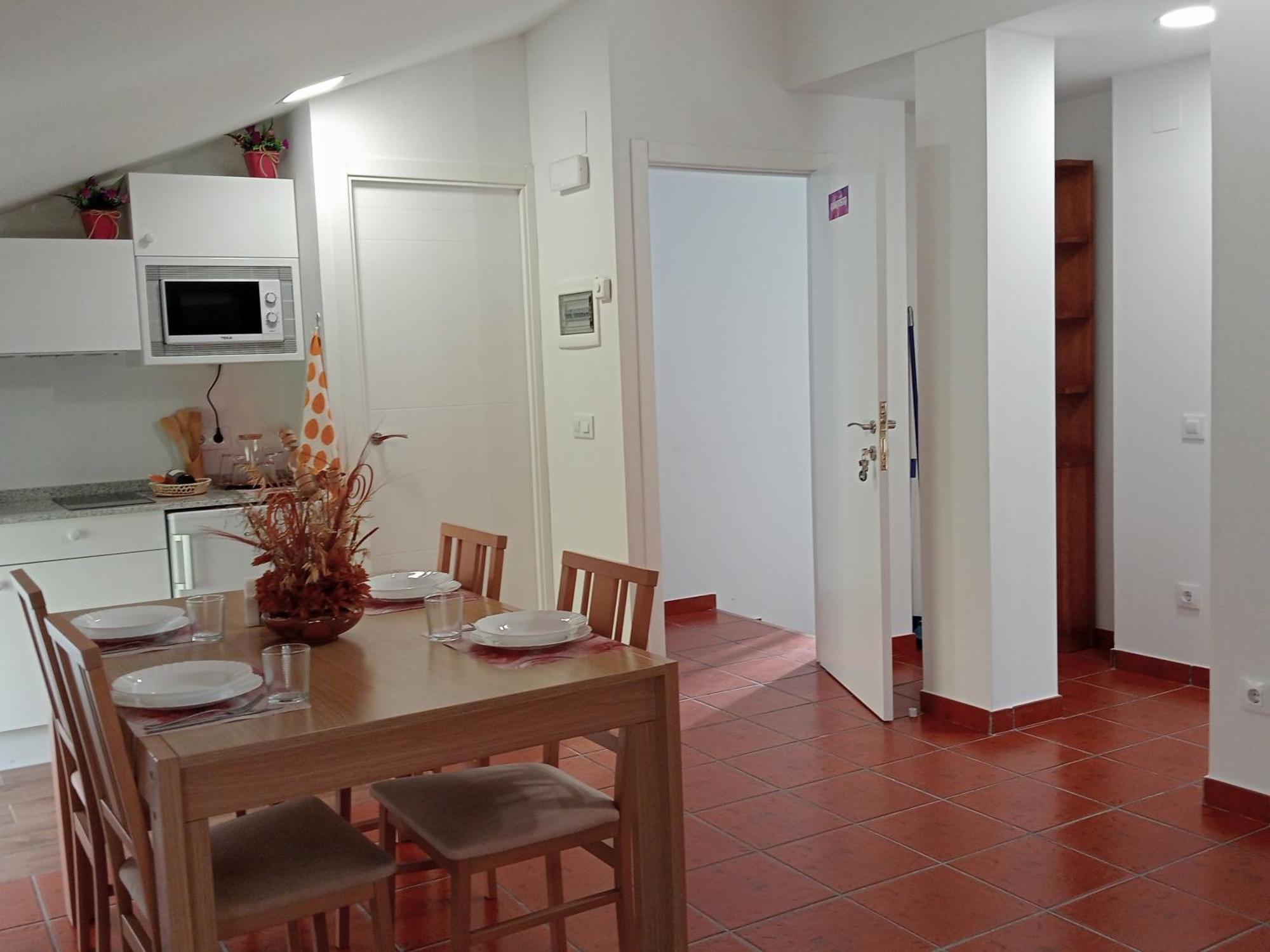 Apartamentos La Piedra En Pleno Centro Historico Con Dos Dormitorios Y Dos Banos Nájera Eksteriør billede