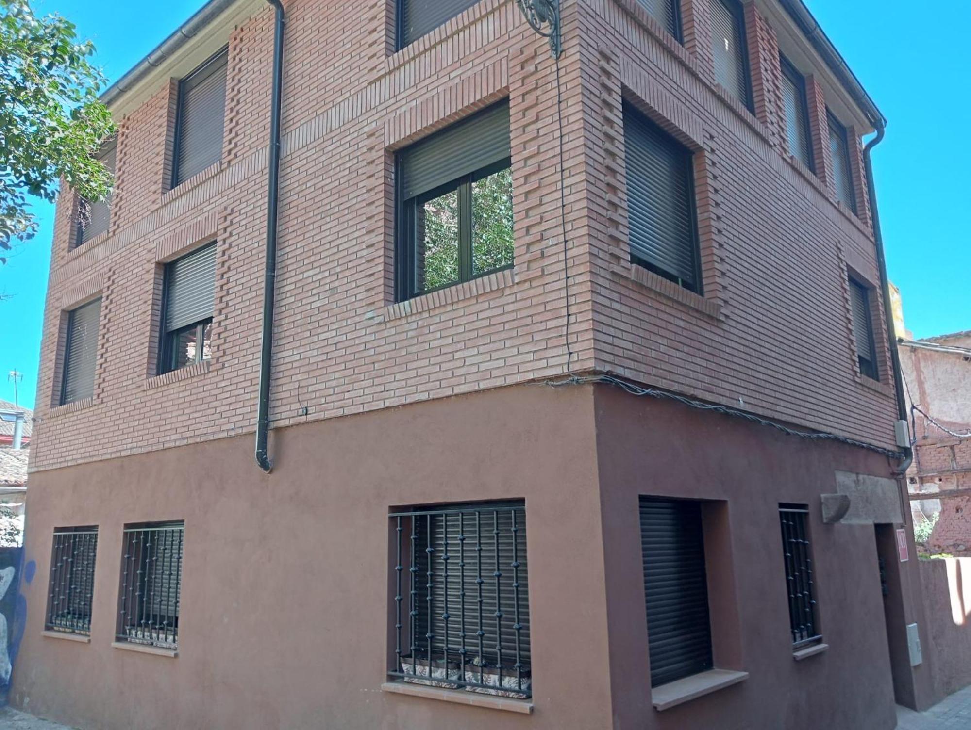 Apartamentos La Piedra En Pleno Centro Historico Con Dos Dormitorios Y Dos Banos Nájera Eksteriør billede